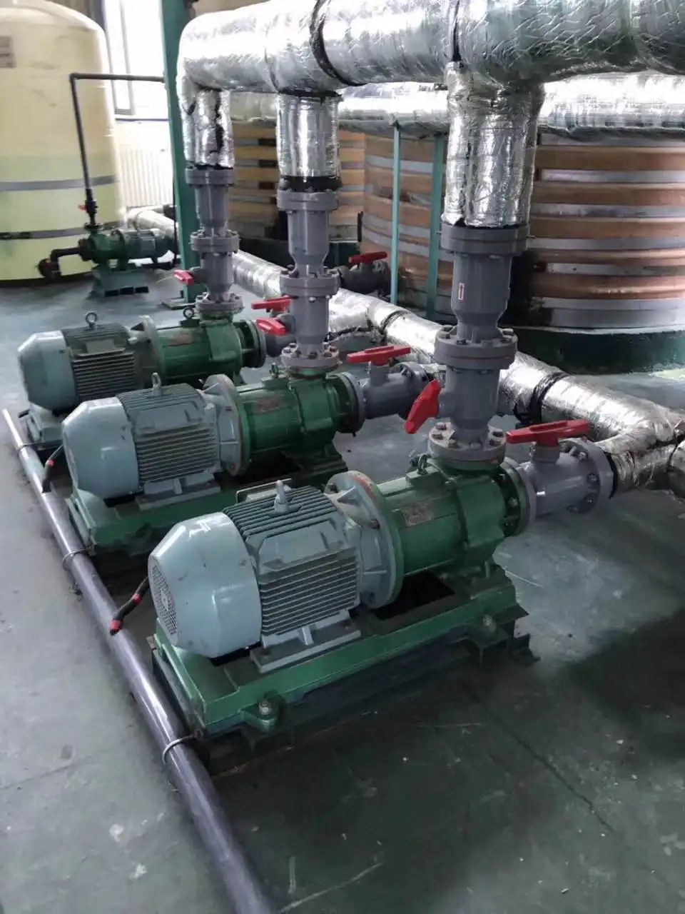 江蘇南通客戶CQB襯氟磁力泵使用現場